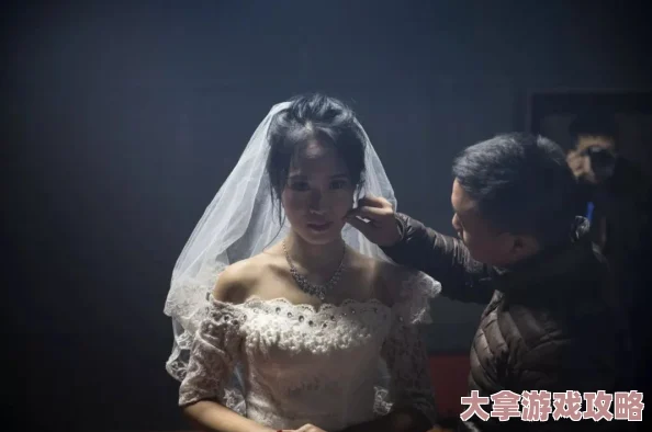 相爷与女h嗯啊20网友认为这部作品情节设定新颖，角色塑造鲜明，但部分情节处理略显生硬，引发了热烈讨论